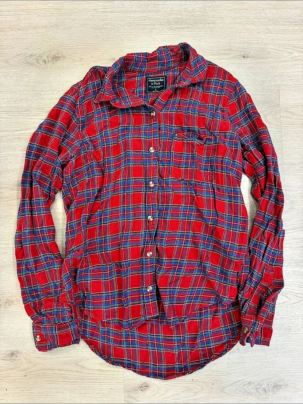 Abercrombie & Fitch Plaid Button Down Red & Blue Small